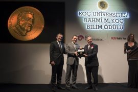 Rahmi M. Koç Bilim Ödülü Prof. Dr. Aydoğan Özcan’a