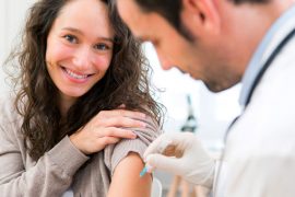Prof. Dr. Alpay Azap: Grip ve zatürre aşısı, felç ve kalp krizini engelliyor