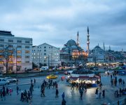İstanbul Nasıl Kurtulur?