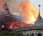 Notre Dame Katedrali 5 yıl içinde küllerinden doğacak