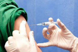2 doz aşıya karşın vaka sayısı niçin artıyor?