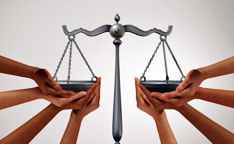 Daha güçlü ve adil toplumlar oluşturmanın 3 yolu