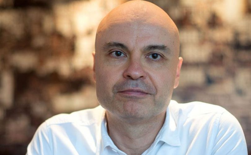 Yalanı yenebilmenin anahtarı bilimdir