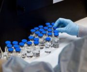 Deksametazon, Remdesivir, Regeneron: Trump’a verilen Covid ilaçları ABD Başkanı’nın hastalığı hakkında hangi ipuçlarını veriyor?