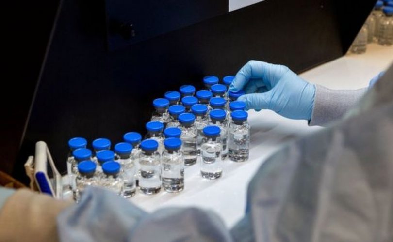 Deksametazon, Remdesivir, Regeneron: Trump’a verilen Covid ilaçları ABD Başkanı’nın hastalığı hakkında hangi ipuçlarını veriyor?