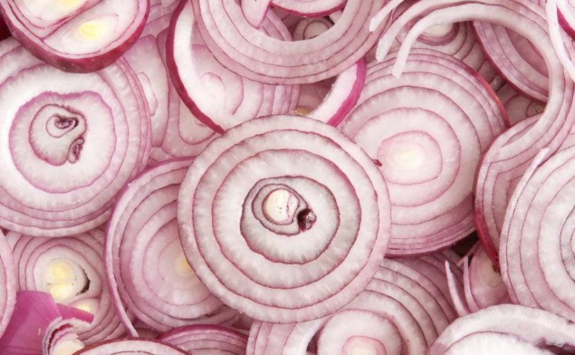 Her derde deva bir yiyecek: Soğan