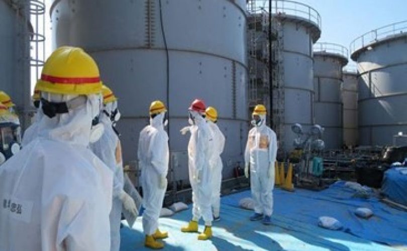 Fukuşima’da biriken 1,2 milyon ton radyoaktiviteli suyun denize akıtılmasının çevre ve insana etkisi nedir?