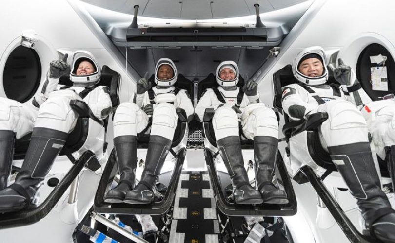 SpaceX-NASA Crew-1 astronotları Dünya’ya döndü