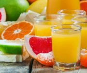 Meyvenin kendisini mi yemeli, suyunu mu içmeli?