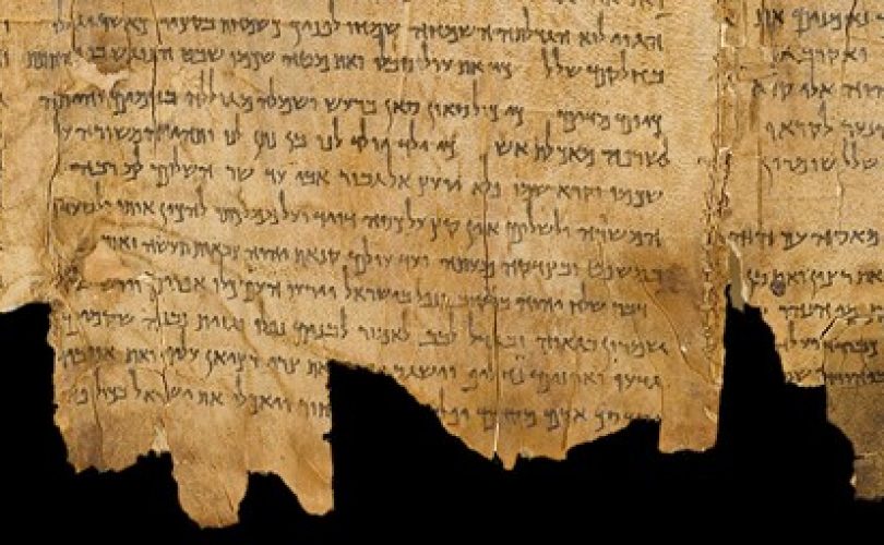 Ölü Deniz yazmalarını kim yazdı?