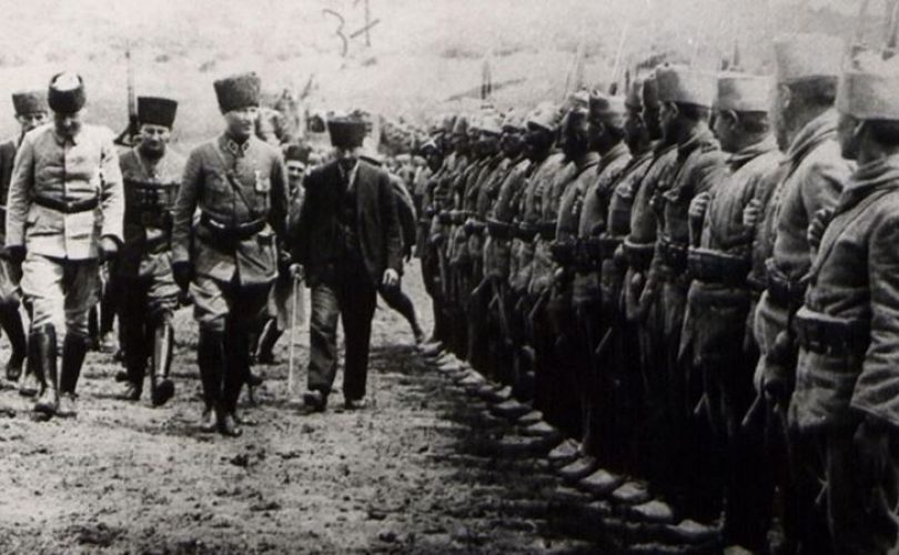 Yaşasın Büyük Zafer!