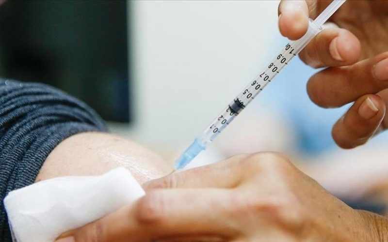 Korona geçirip aşı olanların bağışıklığı yüzde 94