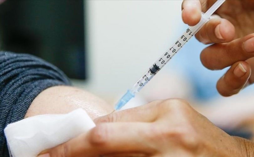 Korona geçirip aşı olanların bağışıklığı yüzde 94
