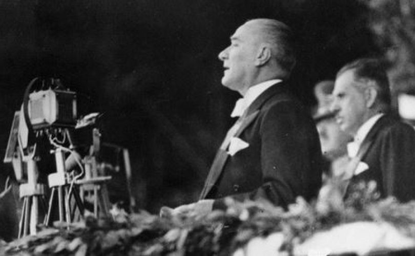 Yaşasın Cumhuriyet! 29 Ekim Cumhuriyet Bayramımız Kutlu Olsun