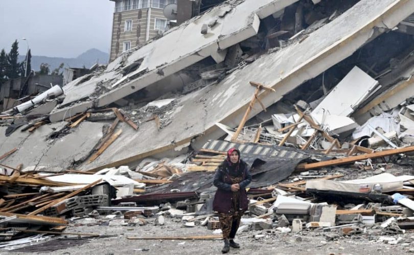 Bina değil çöp yığını! 24 yıldır konuşuyoruz, neredeyiz?