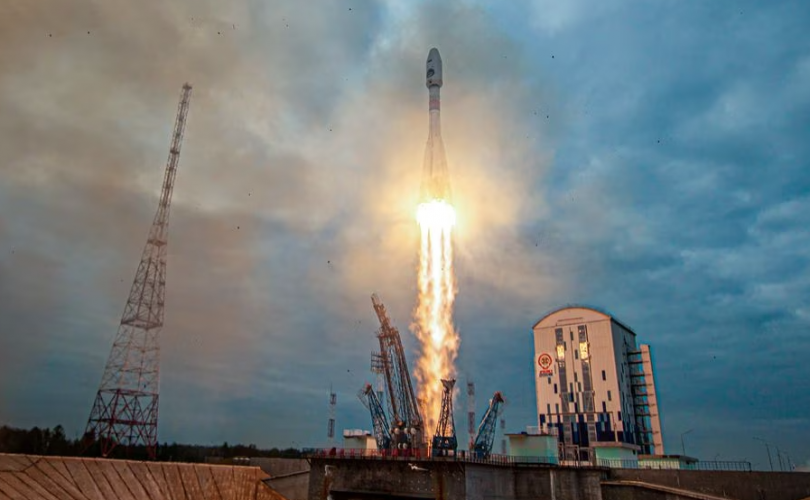 Rusya, 47 yıl aradan sonra Ay’a uzay aracı gönderdi
