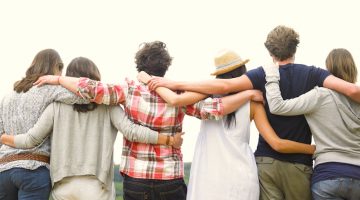 Evrimsel başarımızın sırrı: Dostluk bizi “bilişsel süper güç” yaptı